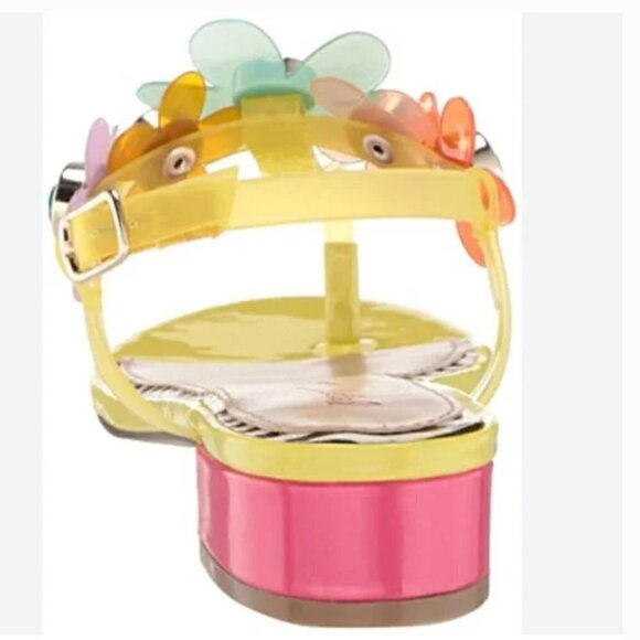 Betsey Johnson Alanni Sandal Yellow Flower NIB 6.5 - Picture 2 of 6